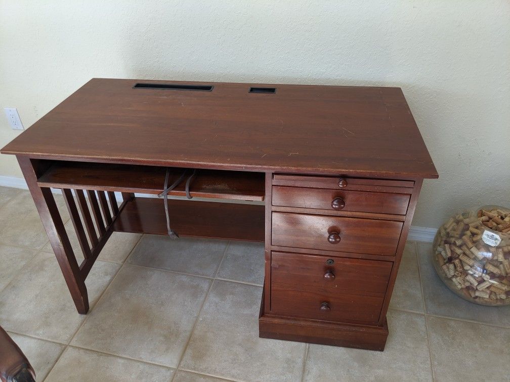 Ethan Allen solid wood desk with hutch