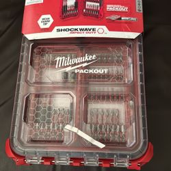 Milwaukee 70 Pc Kit