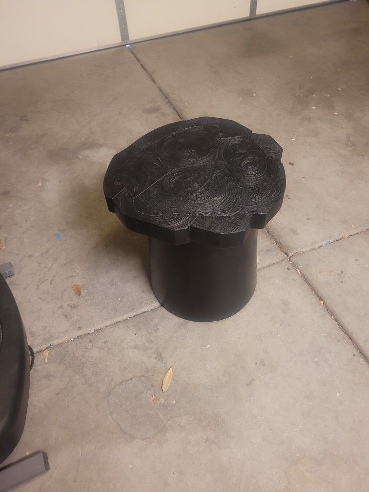 End table solid wood and metal base