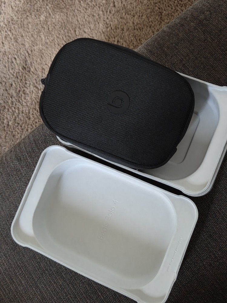 Beats Solo 4 Headphones