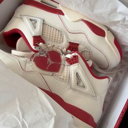 Jordan Retro 4s Valentine Day Edition