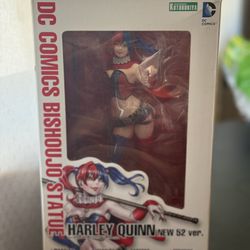 Haley Quinn Statue New52 Ver