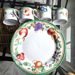 Set of 4 Sakura Plates and Mugs