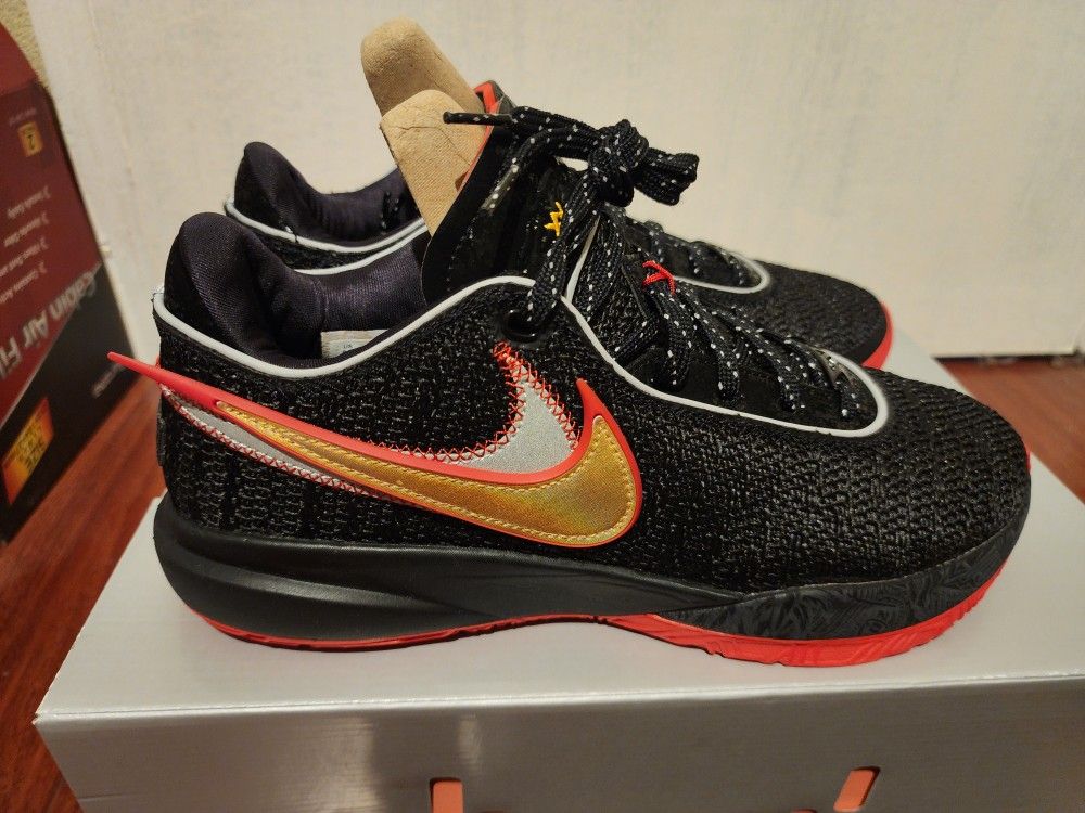 Nike Lebron XX 20 (Black/red) - Size 9.5