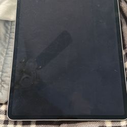 12.9 iPad Pro (cracked) - Battery Tested At Apple 