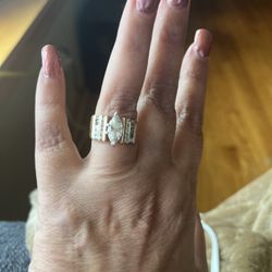 Wedding Ring 