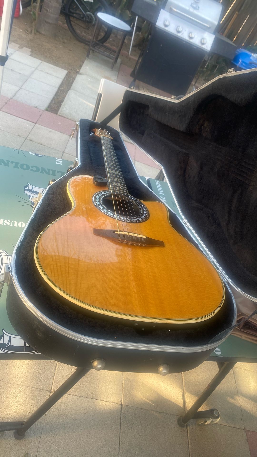 Guitar
