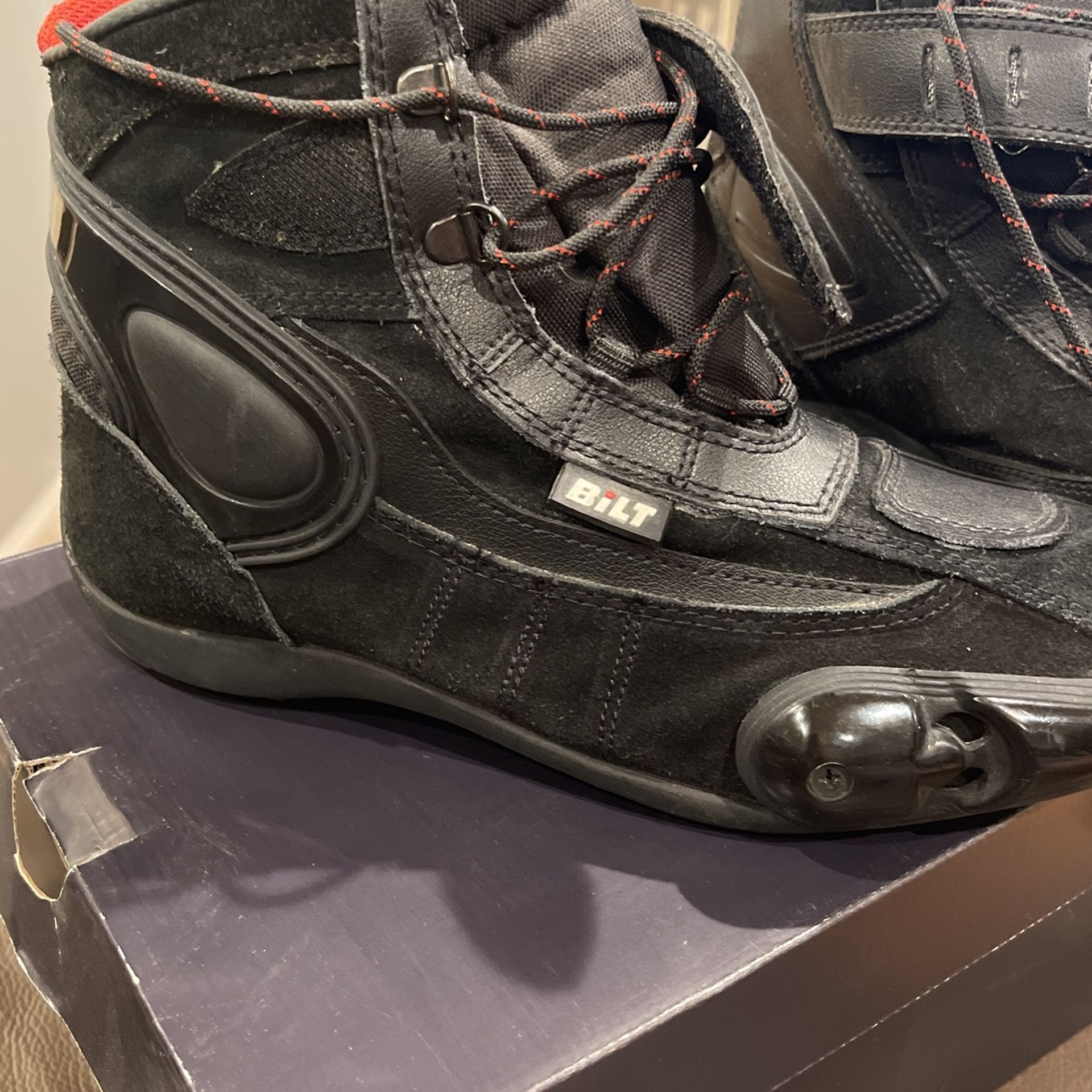 Bilt Boots Size 9