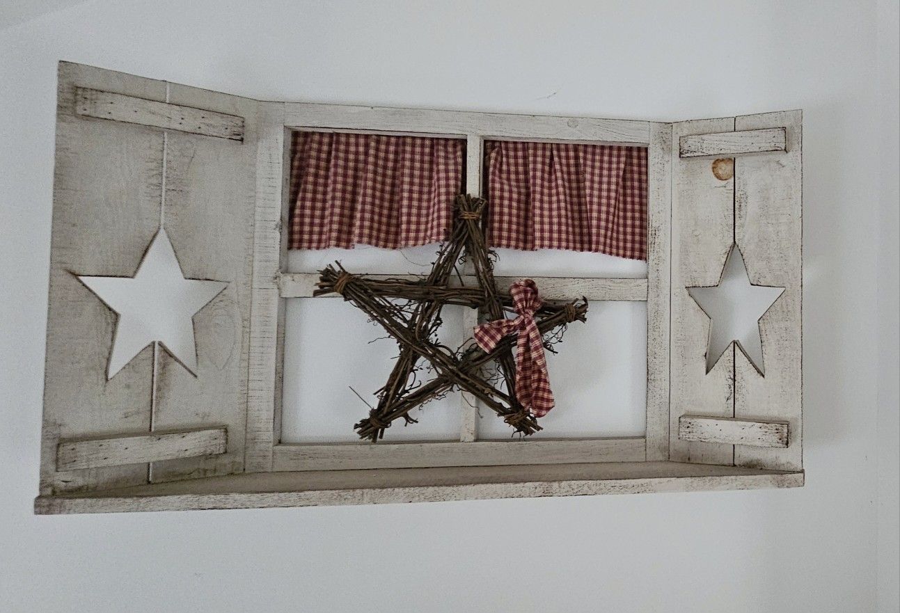 Primitive Wall Decor