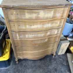 Wood dresser