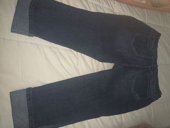 Dark Wash Denim Capri Jeans