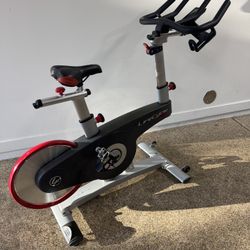 Life Fitness Lifecycle GX Commercial Spin bike 