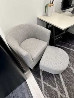DAZONE Barrel Accent Chair + Ottoman β Gray β Never Used