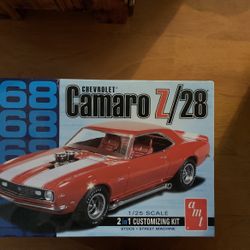 1/25 Chevrolet Camaro Model Kit