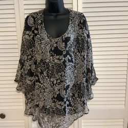Woman’s 3 Too Bundle Size 16-18 Like New