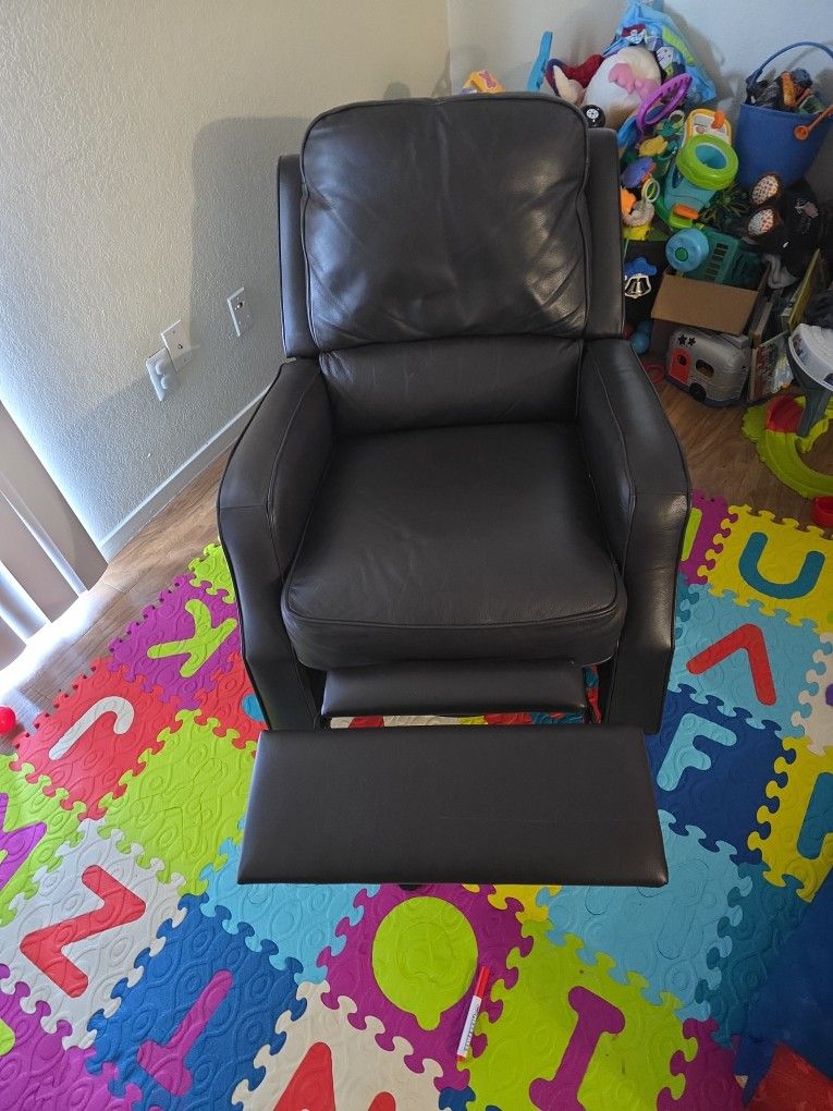 Leather 360 Recliner