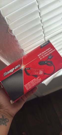 Snap on AC/DC clamp adapter