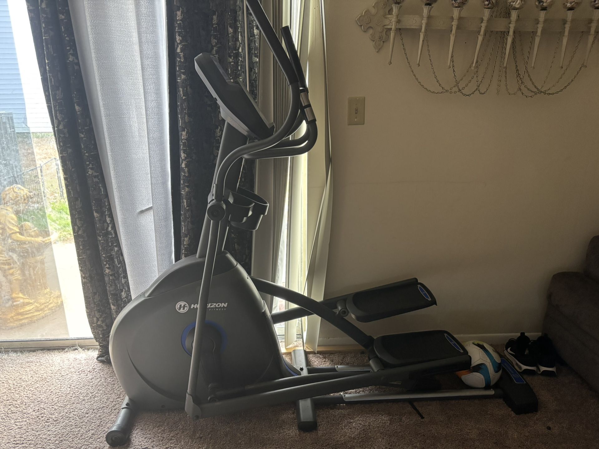 Eliptical Exercise machine