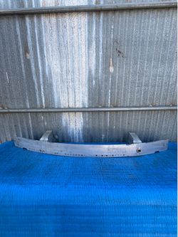 2008 2009 2010 2011 2012 2013 2014 2015 Mercedes Benz C Class C250 C300 C350 Front Bumper Reinforcement Impact Bar OEM (WITH BRACKETS)(CON BRACKETS)