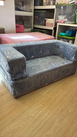 Mini foam couch for kids