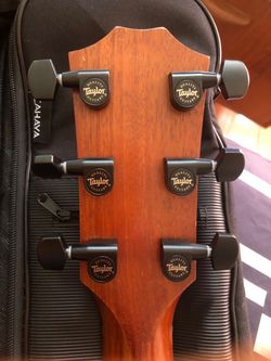 Taylor Big Baby acoustic/electric  guitar