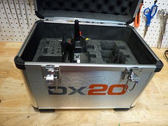 Spektrum DX20