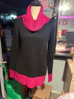 NWOT dressbarn color block cowl neck sweater- Medium