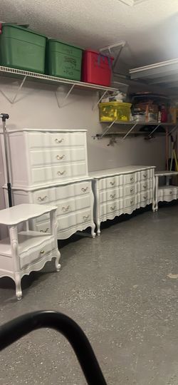 White dresser set ENTIRE 4-piece set
