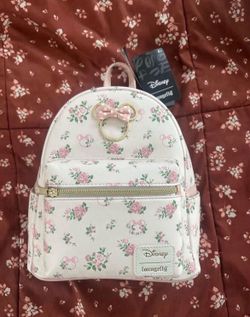 🌸Rare Disney Loungefly Mini Backpack
