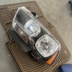 2011-14 Dodge Charger Headlight New