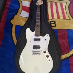 FSR Bullet Mustang HH, Olympic White/ Acoustic Amp Kit