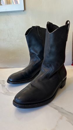 Vintage black leather boots size 8.5
