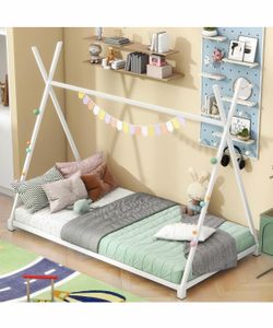 Toddlers Floor Bed