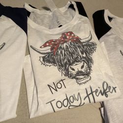 T Shirt Or Jerseys Size XL Ladies  Pick up Now Or Custom Sublimation  