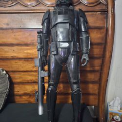 Death Trooper 31 Inch 