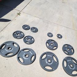 Lots Of Olympic Weights Available. 45s, 35s, 25s, 10s, 5s, 7 Ft Olympic Bar, And 30 And 40 Lb Dumbbells