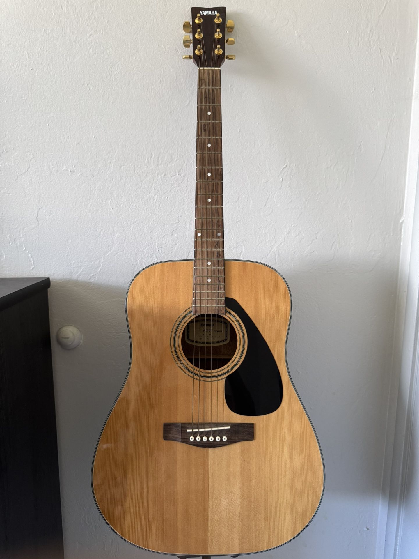 Yamaha Guitar