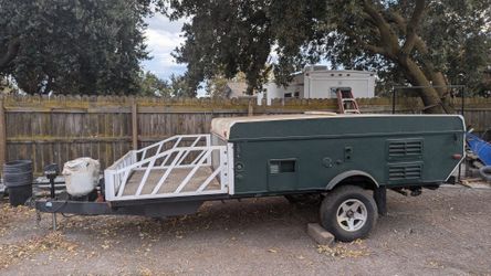 2004 StarCraft Trailer