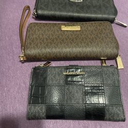 Michael Kors Wallets