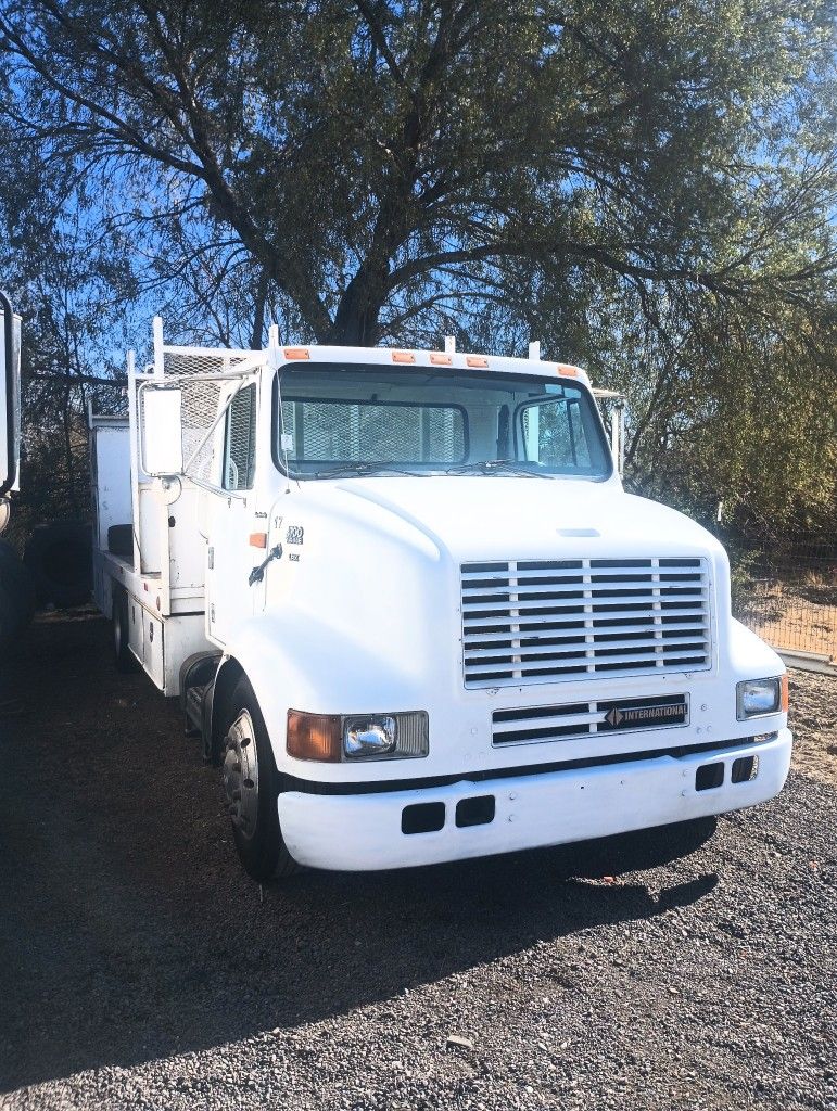Int Commercial Truck 