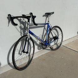 Trek 2.1 Road Bike