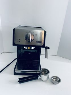 DeLonghi Espresso Cappuccino maker