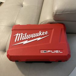 Milwaukee Case 