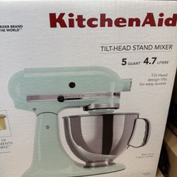 Stand Mixer Aid