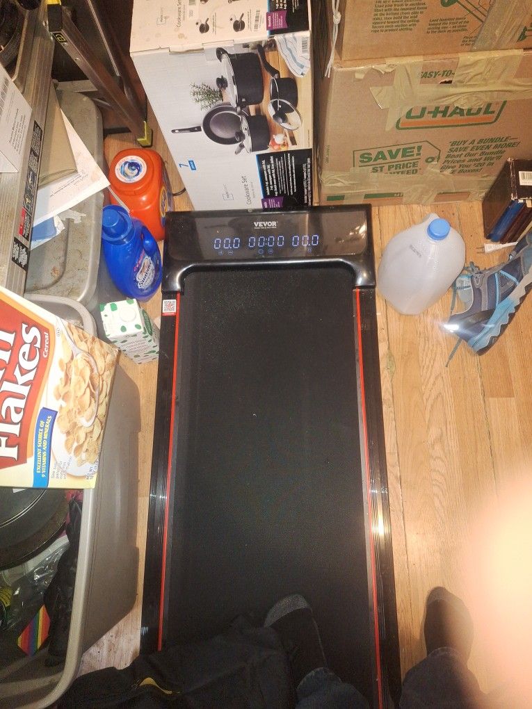 Vevor Walking And Jogging Treadmill