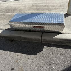 Weather Guard Aluminum Truck Tool Box – Heavy Duty – Used