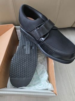 Size 15 black shoes