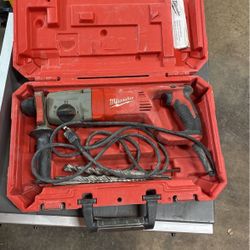 Milwaukee Roto hammer