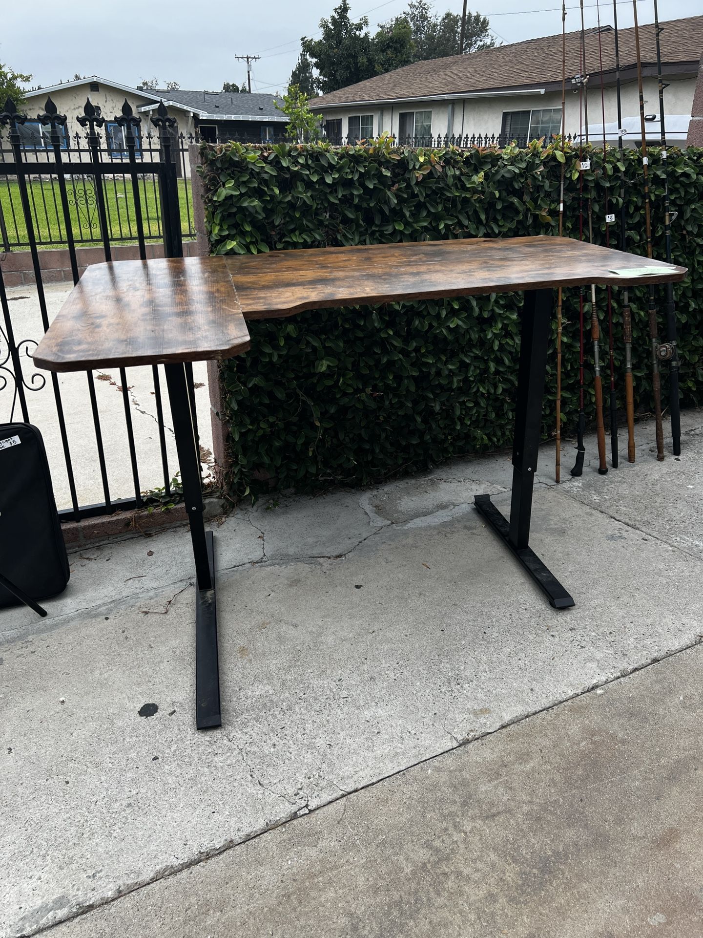 L-shaped Desk - OBO