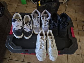 Mens shoes bundle $40